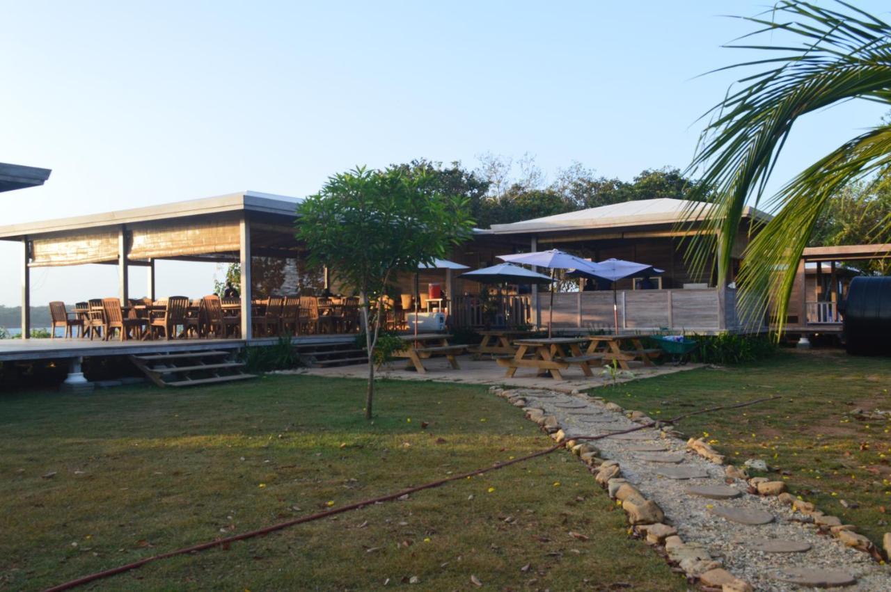 Sonny Island Resort Cabanas Frente Al Mar Punta Bajo Rico Exterior foto